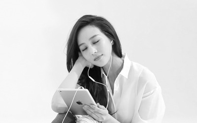 张钧甯桌面壁纸 清新文艺与高级感并存的手机视觉之选